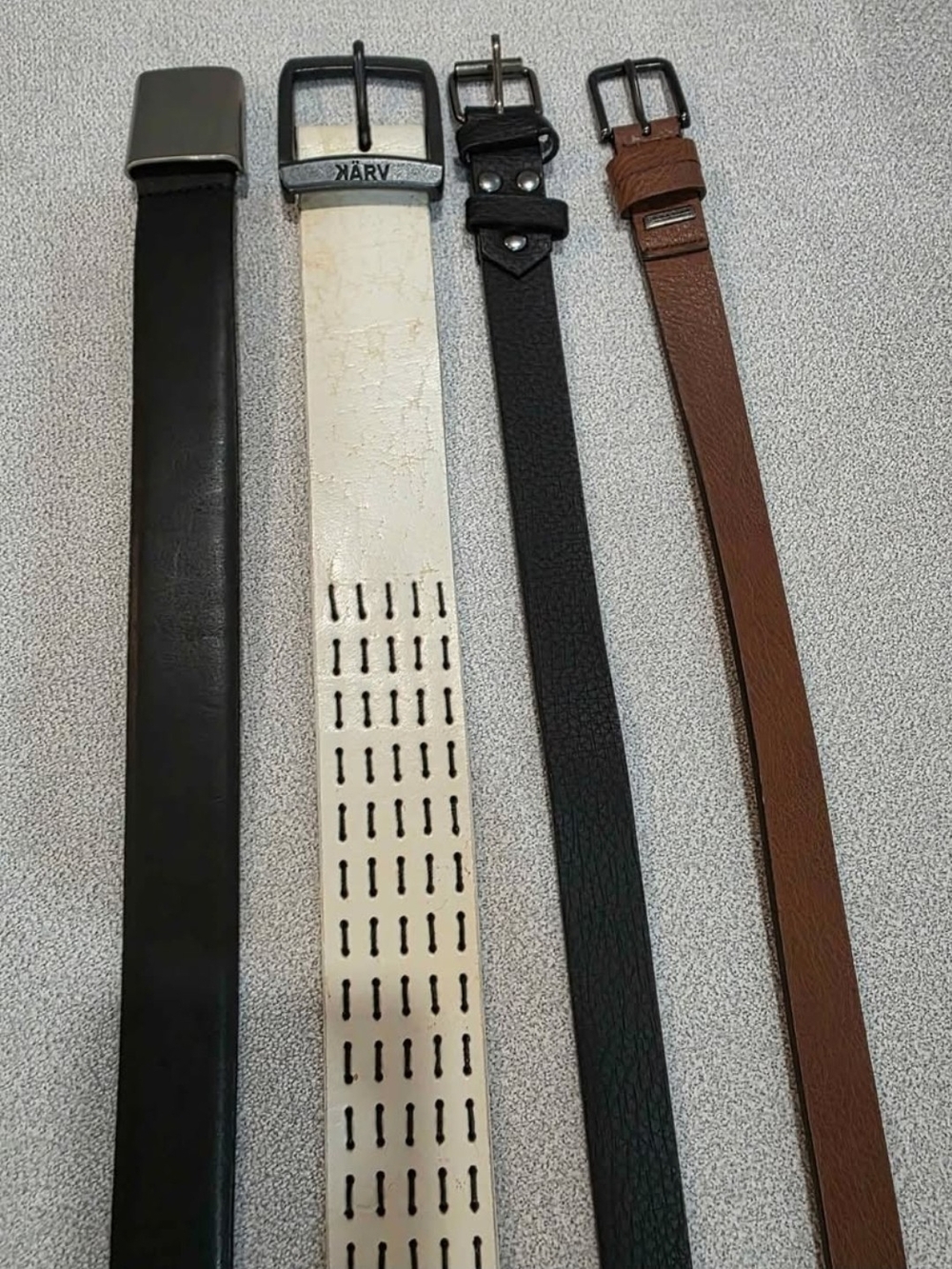 Bundle Of Men's Belt